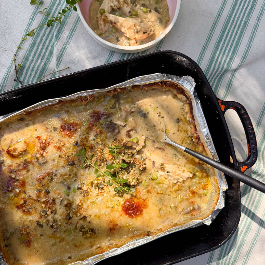 Catering - Chicken & Mushroom Pie (Serves 8)