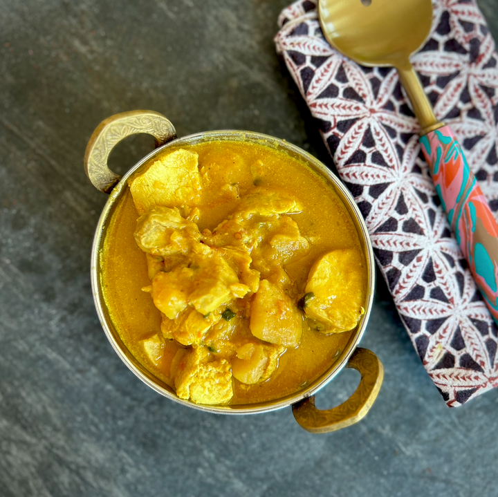 Organic Yellow Chicken Curry (Serves 2) | The Good Farm Shop